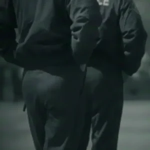 package-handcuff-baton